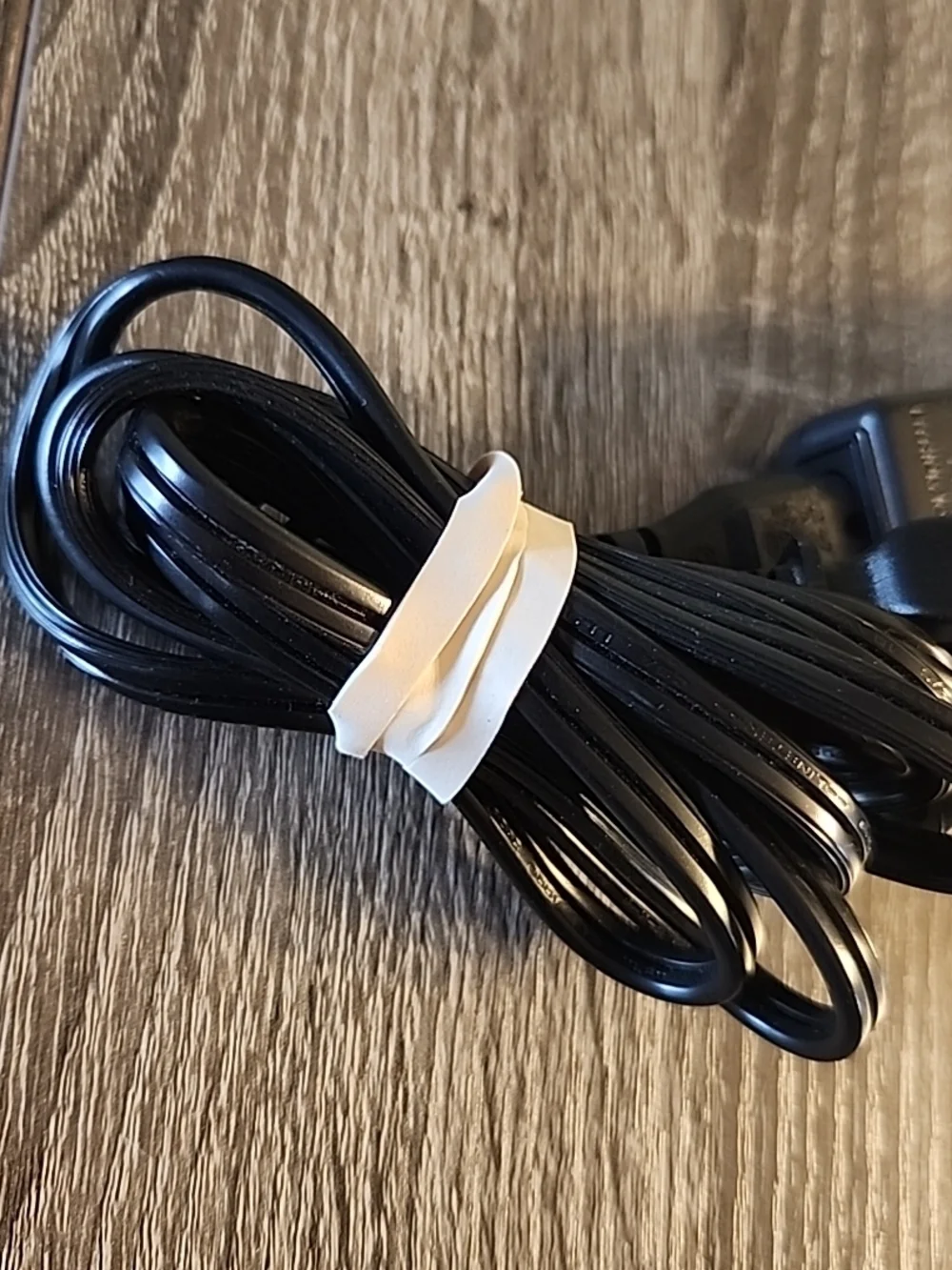 Nikon Black Battery Charger MH-64